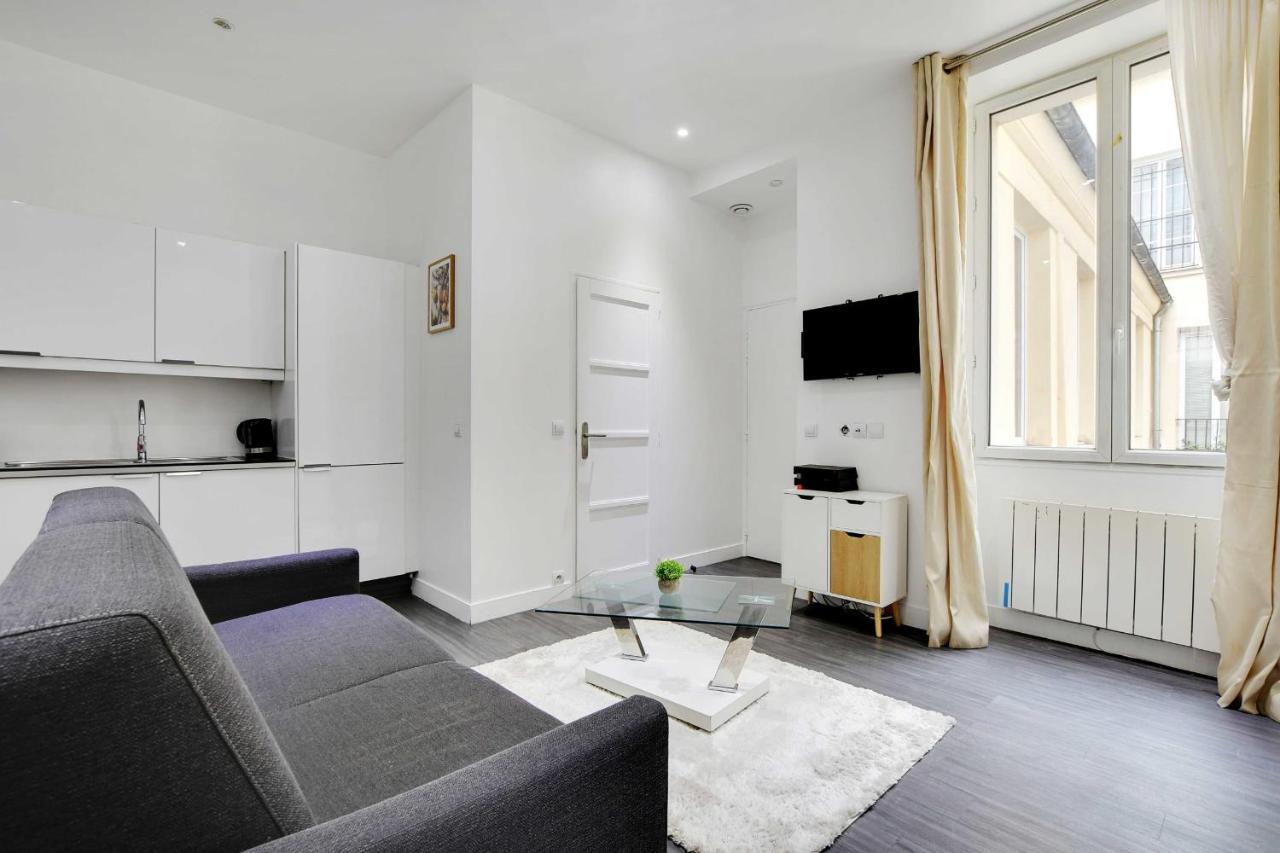 Trois Pieces Au Coeur Du Haut Marais Paris Dış mekan fotoğraf
